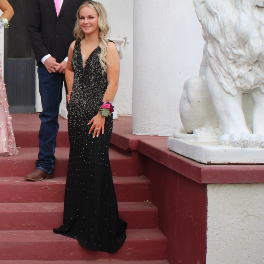Berlinnova Elegant glitter rhinestone black lace long prom dress!!